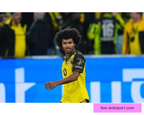 多特蒙德补时连入两球逆转斯图加特阿德耶米布兰特双双建功